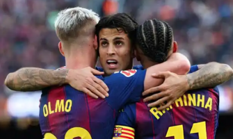 50 000 kibiców na Camp Nou zgotowało mu gromkie brawa!