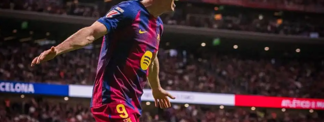 Po rozczarowaniu na Mistrzostwach Świata Lewandowski strzela zwycięskiego gola