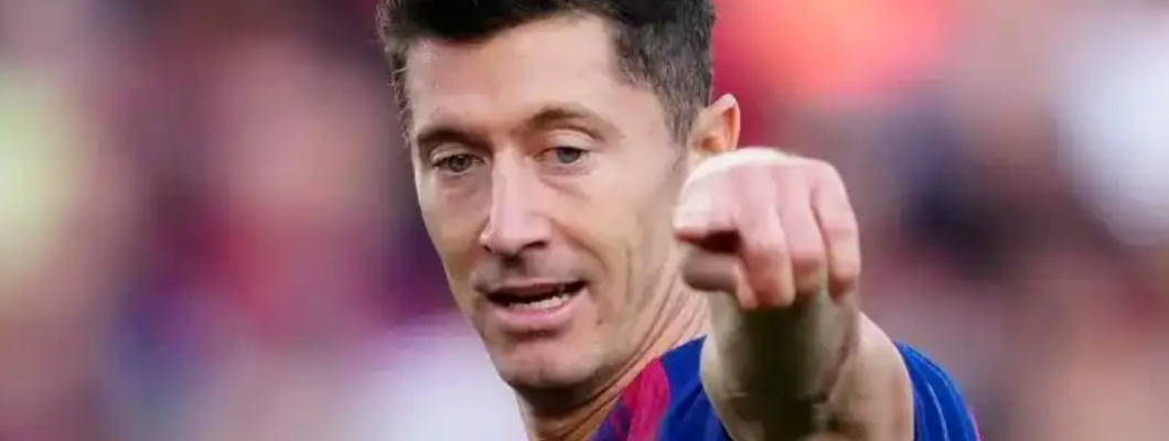 Agent Lewandowskiego wkrótce spotka się z Barceloną Agent Lewandowskiego wkrótce spotka się z Barceloną