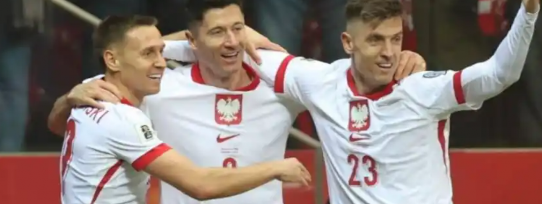 Emerytura Lewandowskiego zależy od tego, czy Polska awansuje