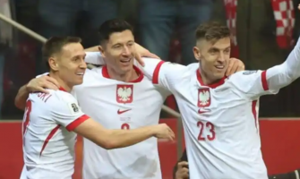 Emerytura Lewandowskiego zależy od tego, czy Polska awansuje