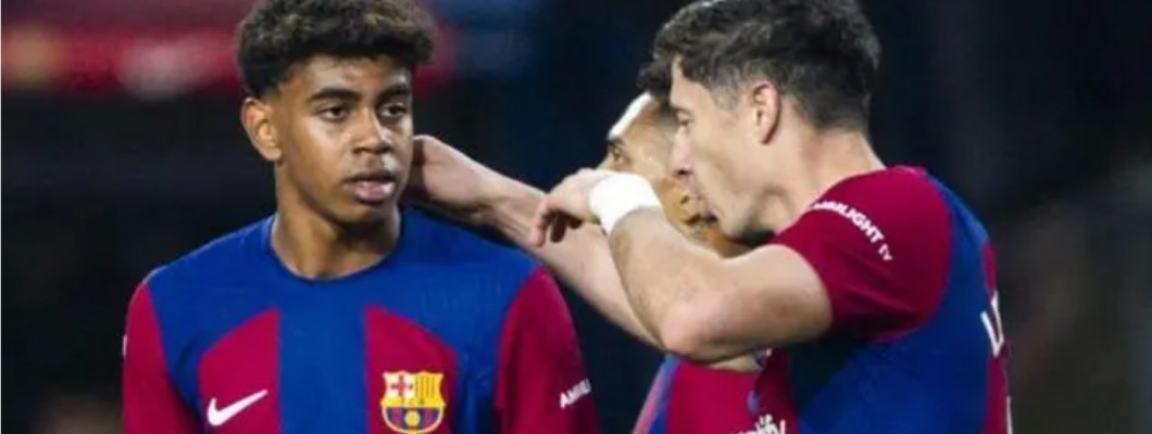 Lewandowski nakrzyczał na Yamala na boisku?