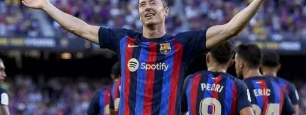 Lewandowski strzela dwa razy w dwóch kolejnych meczach